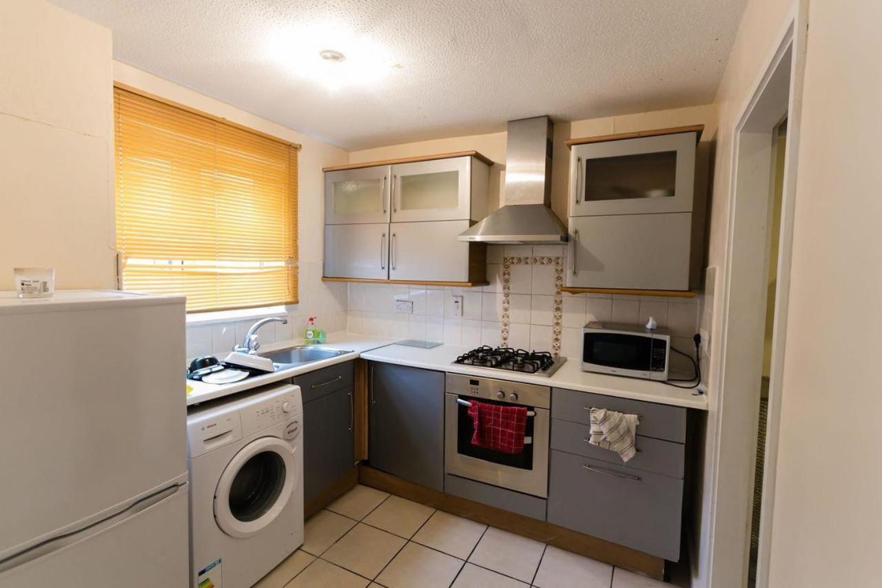 Townhouse4bedroomhouse Apartment *
